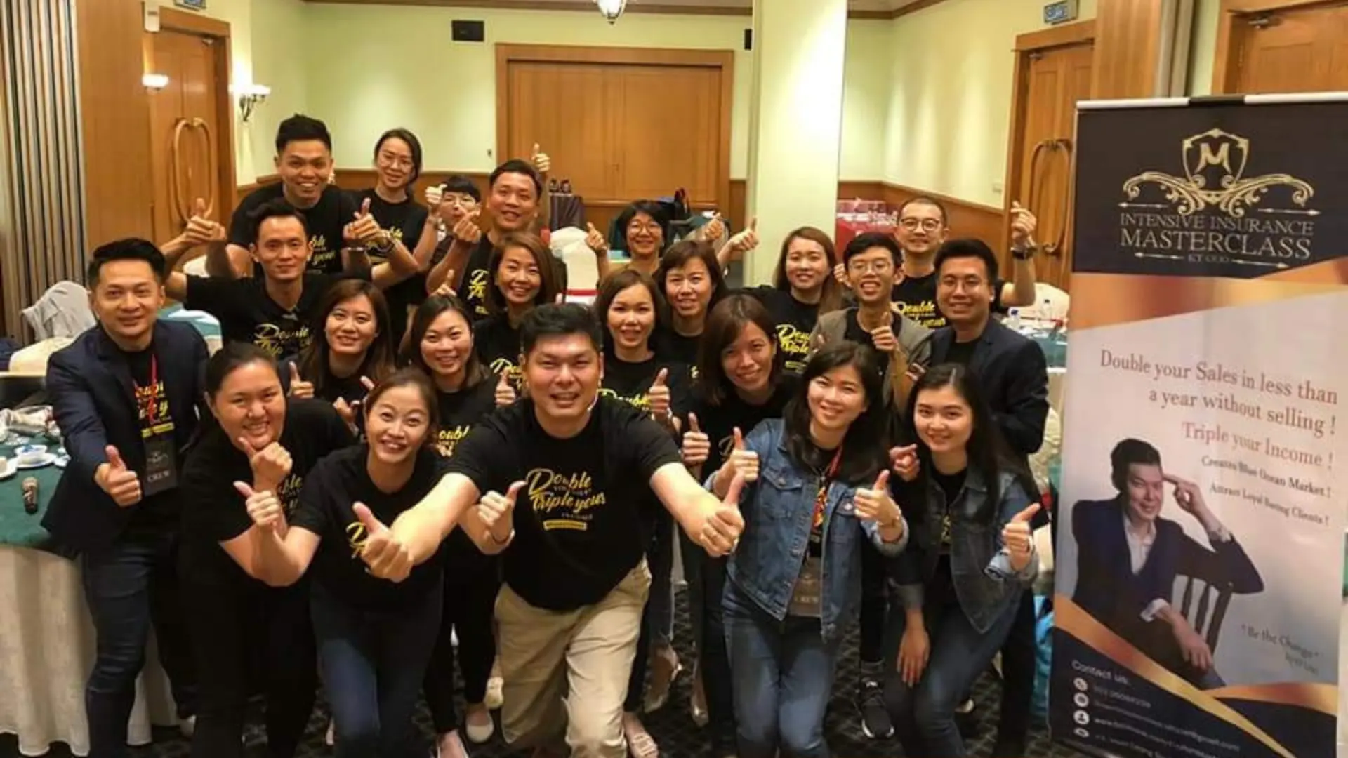 Financial Planning Class Group Photo